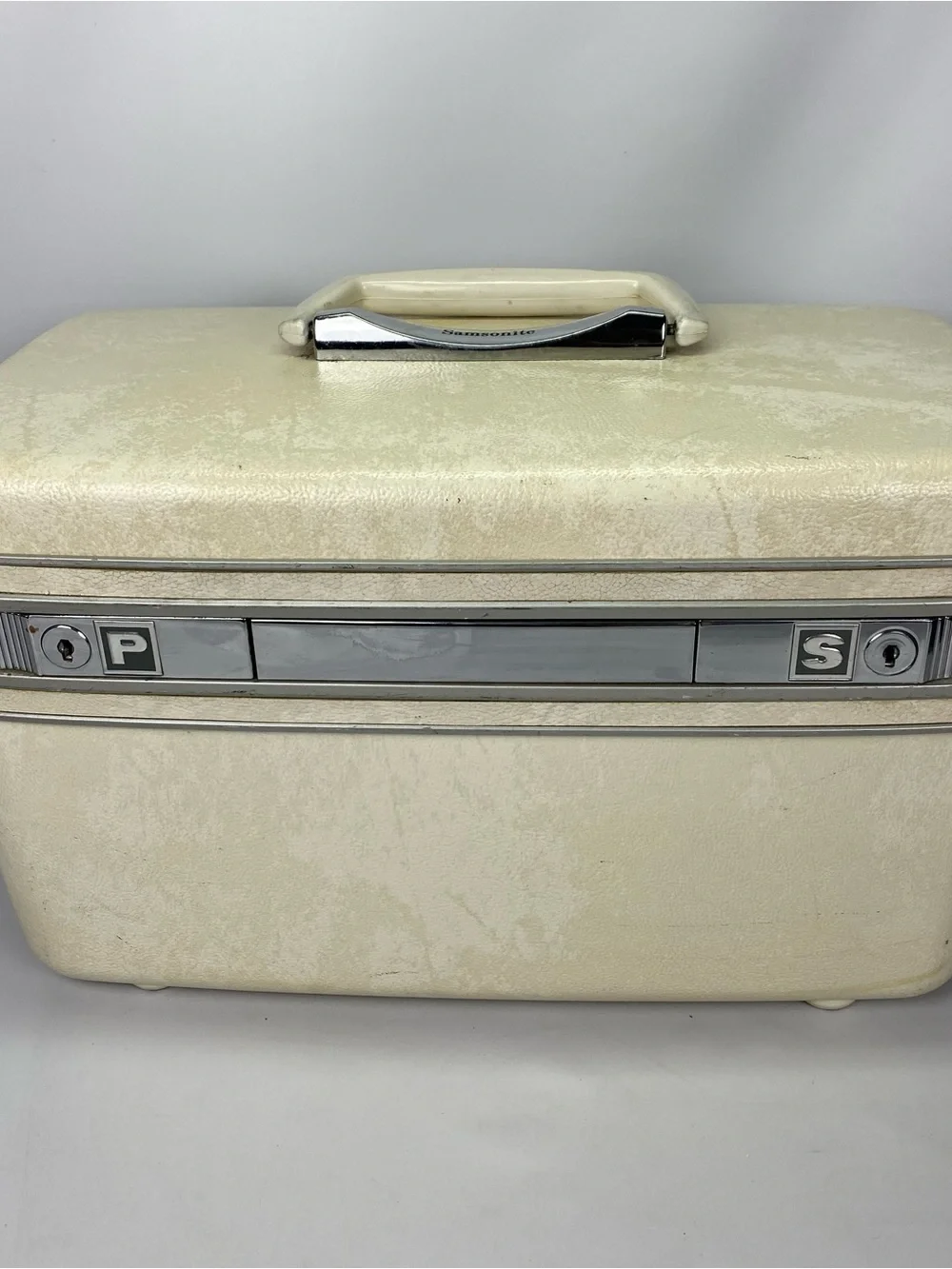 Vintage Samsonite Silhouette White Train Case Makeup Luggage Tray & Mirror